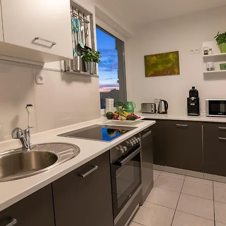 Apartment Riese - Farbenspiel